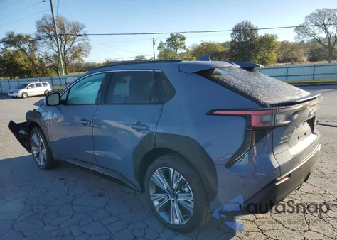 2025 Subaru Solterra Premium z USA, uszkodzony, nr VIN JTMABABA8SA105196